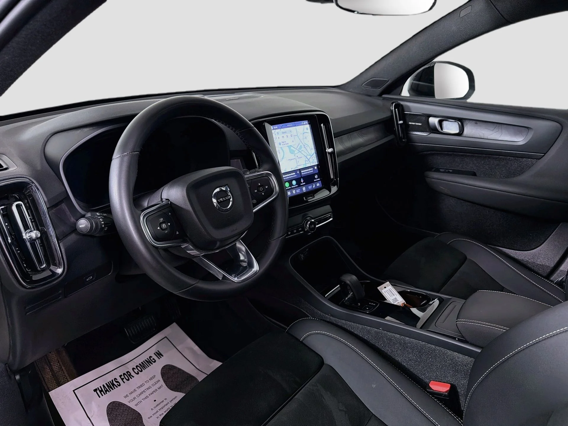 Used 2023 Silver Volvo Ultimate image 10
