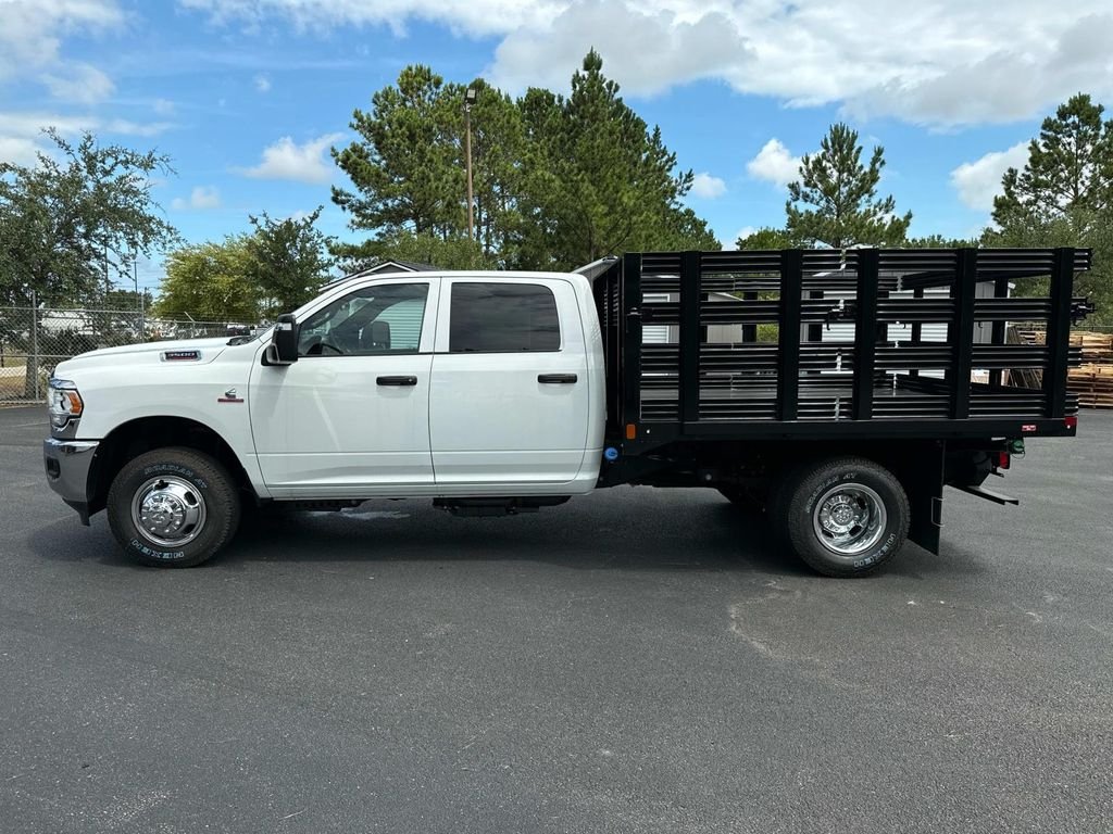 New 2024 Bright White Clear-Coat Exterior Paint RAM Tradesman image 7