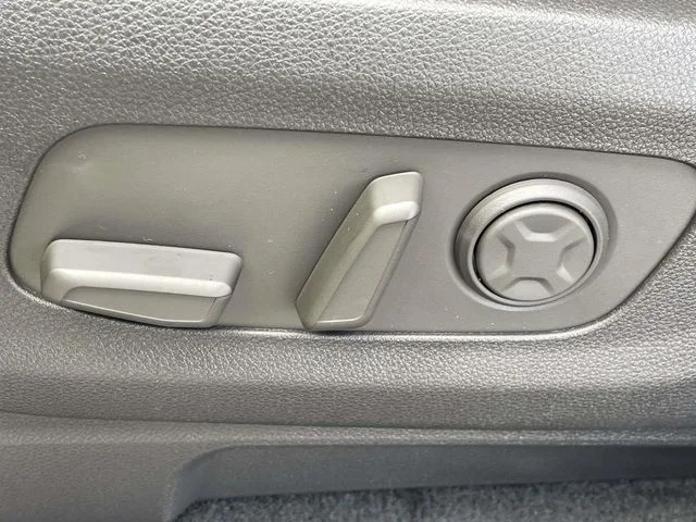 New 2026 Gray Kia EX image 28