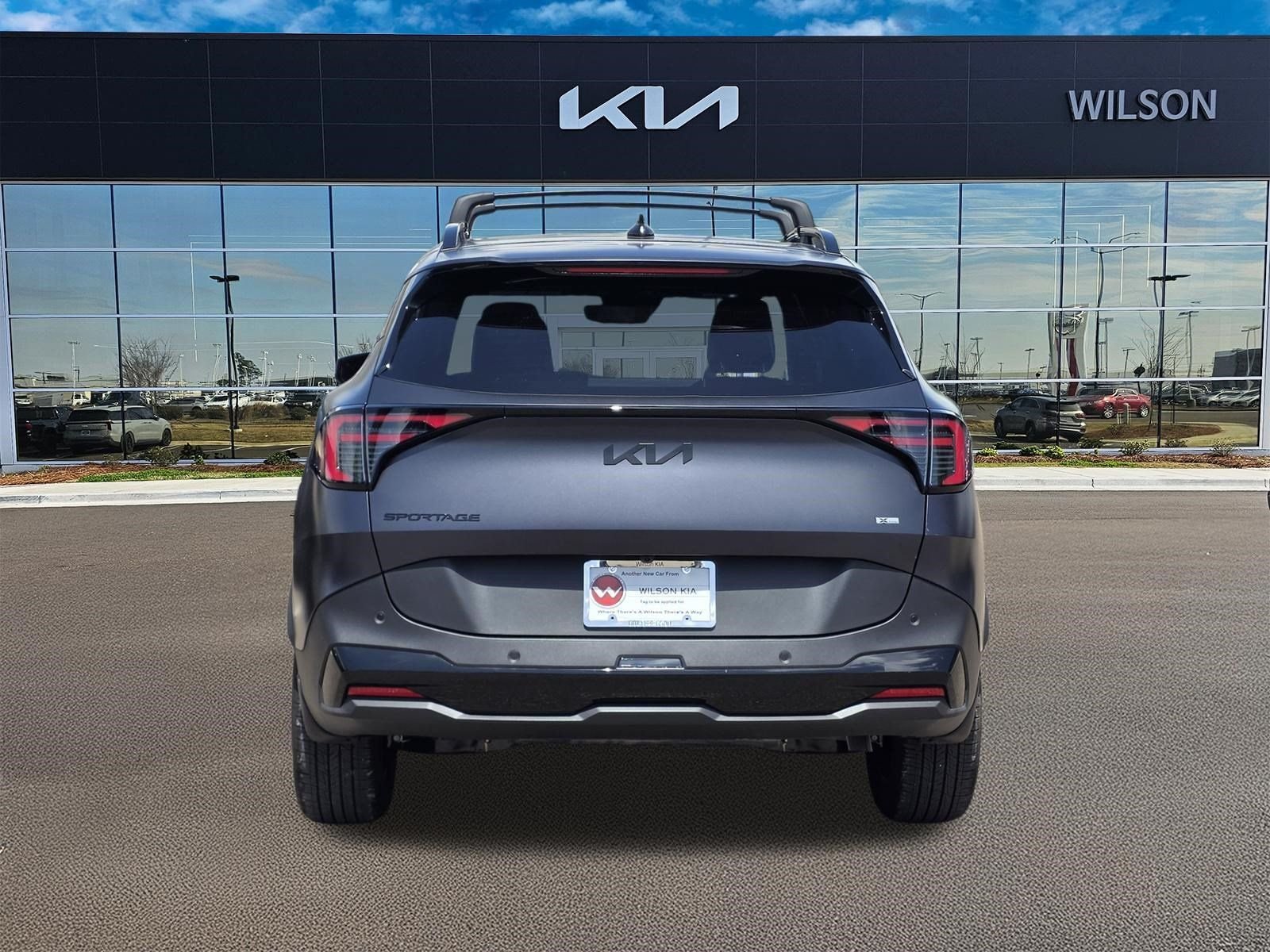 Used 2026 Black Kia X-Line image 5