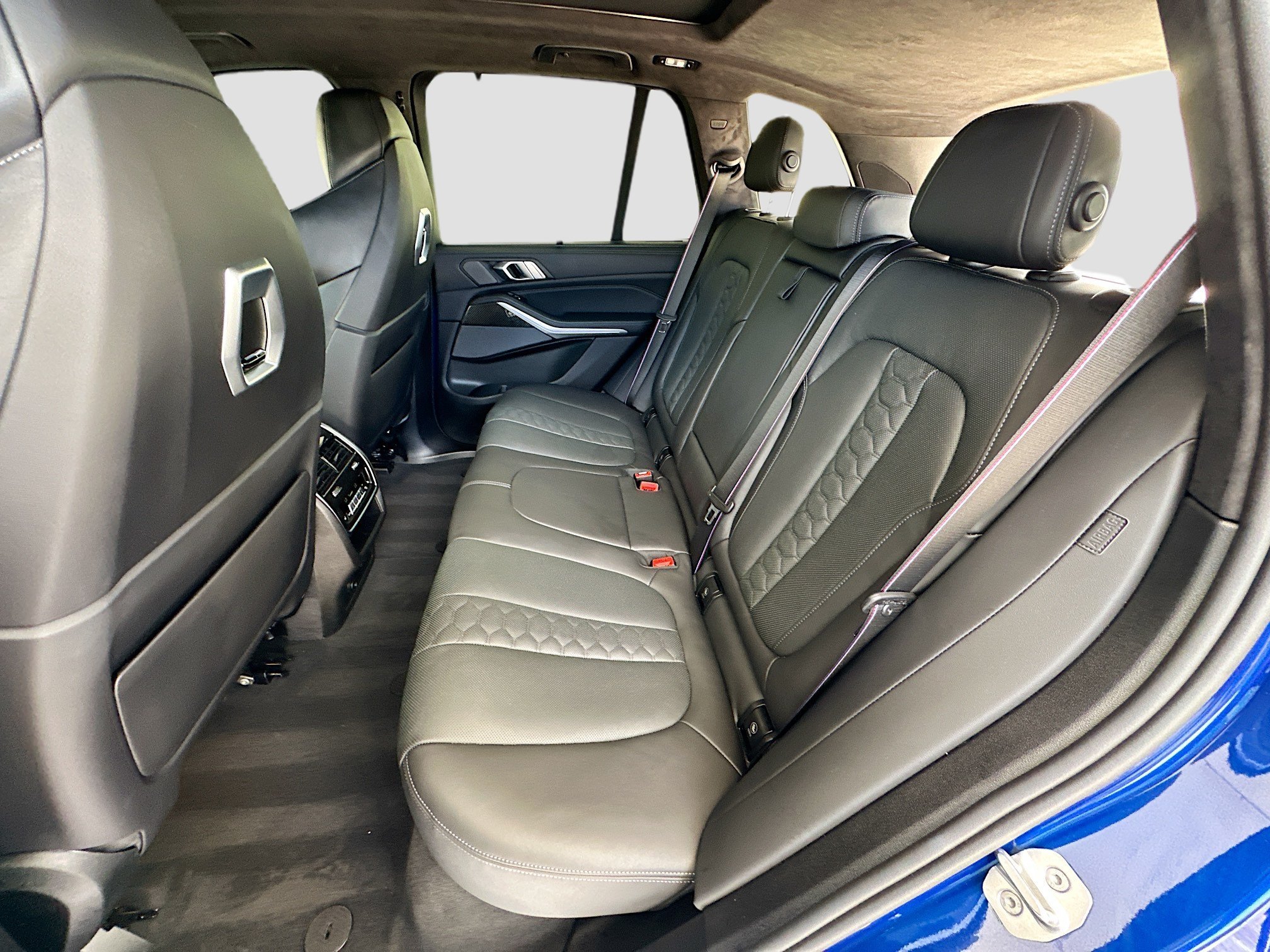 Used 2024 Marina Bay Blue Metallic BMW Competition image 22