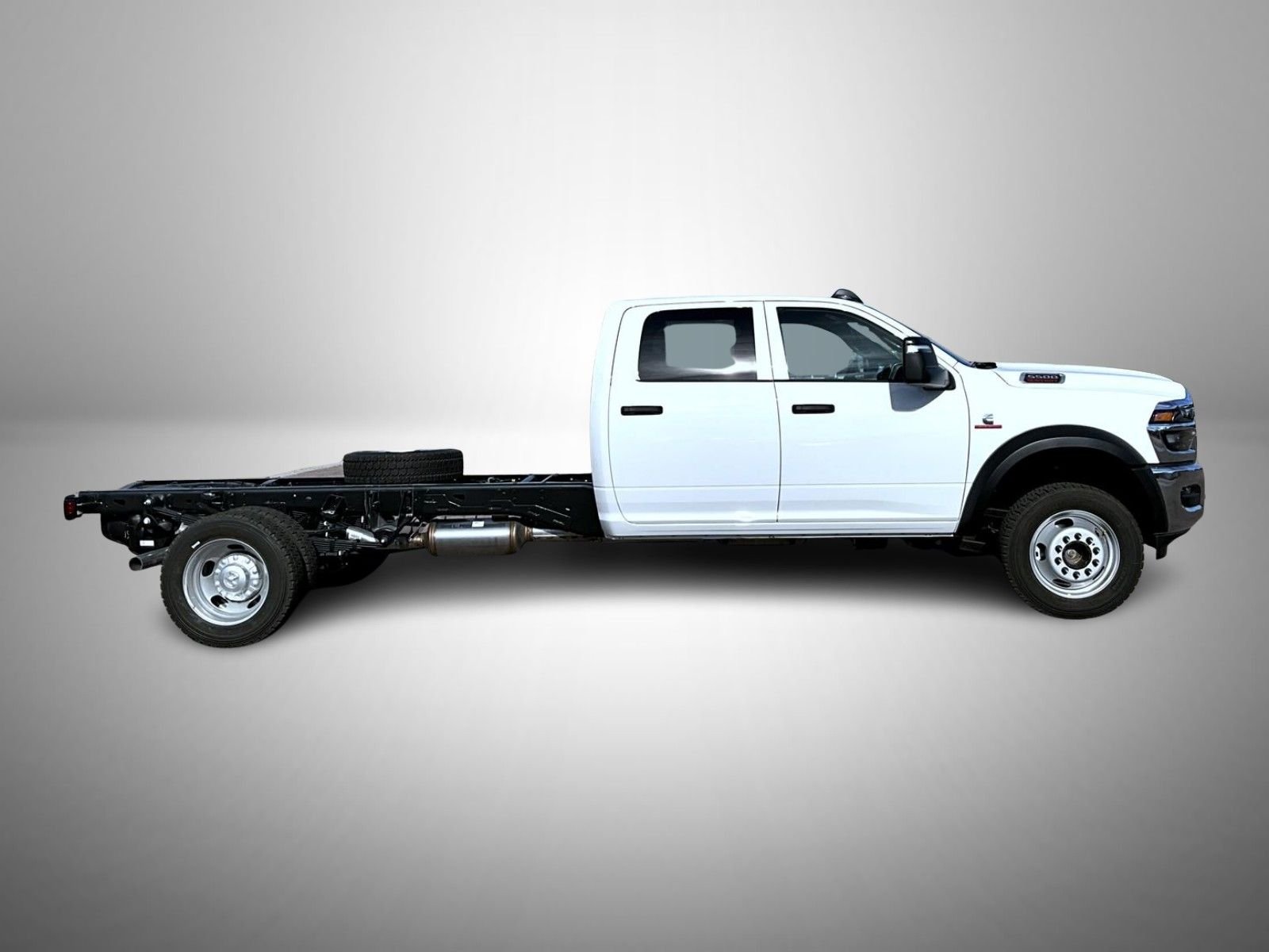 New 2026 Bright White Clearcoat RAM Tradesman image 4