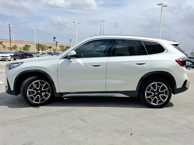 2025 BMW X1 28i - Photo 3