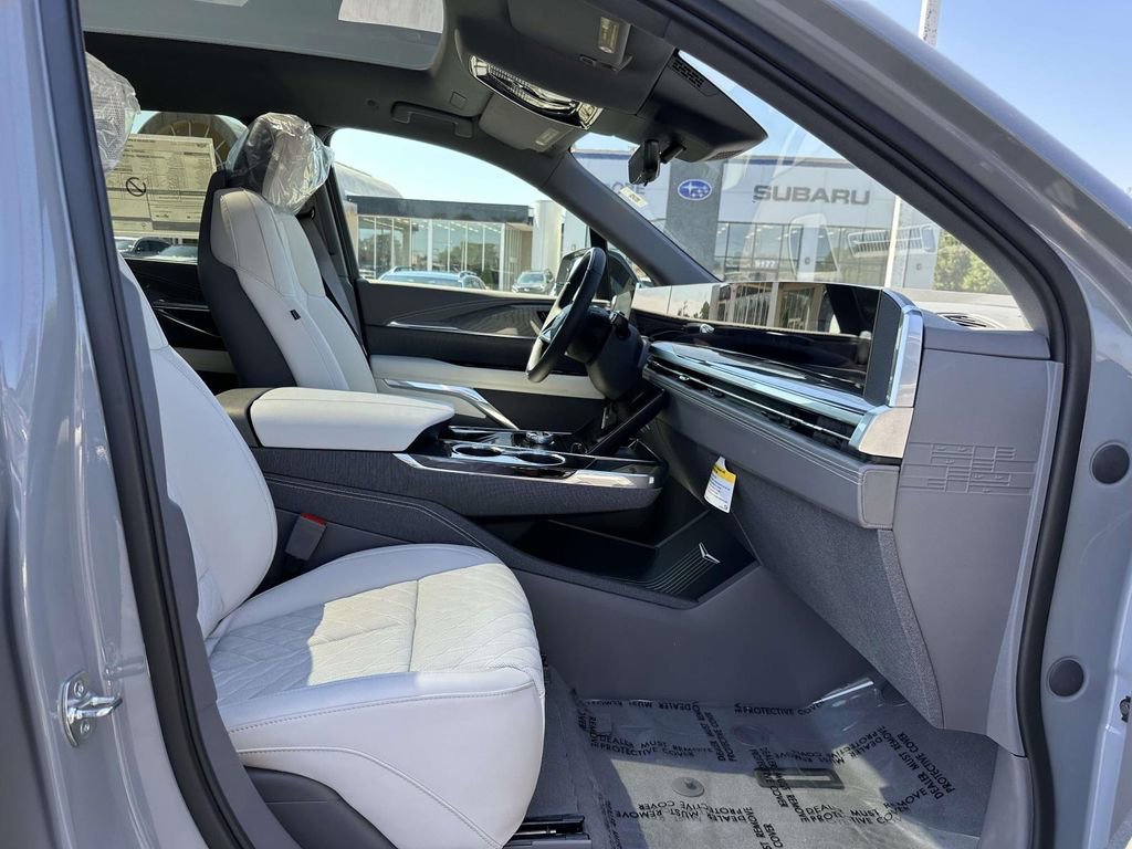 New 2026 Luna Metallic Cadillac Sport image 10
