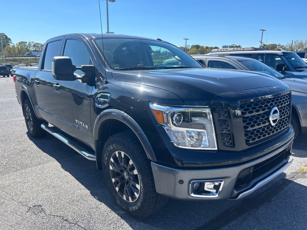 Used 2017 Black Nissan PRO-4X image 3