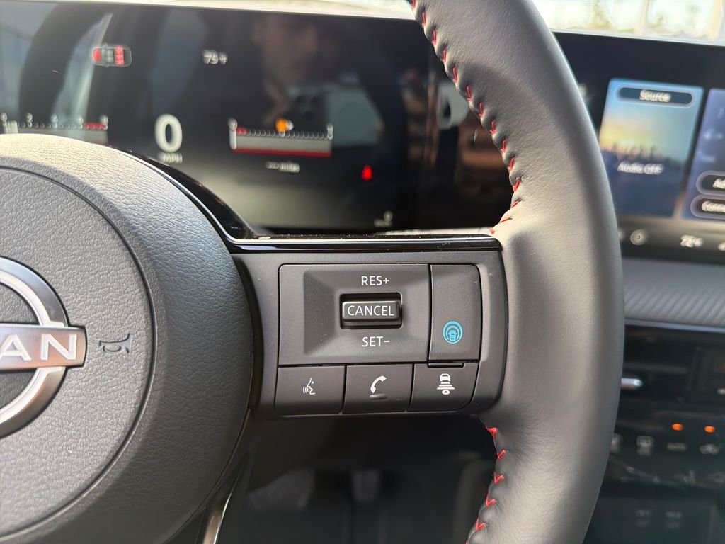 New 2026 Nissan Kicks SR 4D Sport Utility