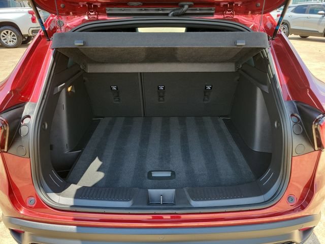2025 Chevrolet Trax RS - Photo 11