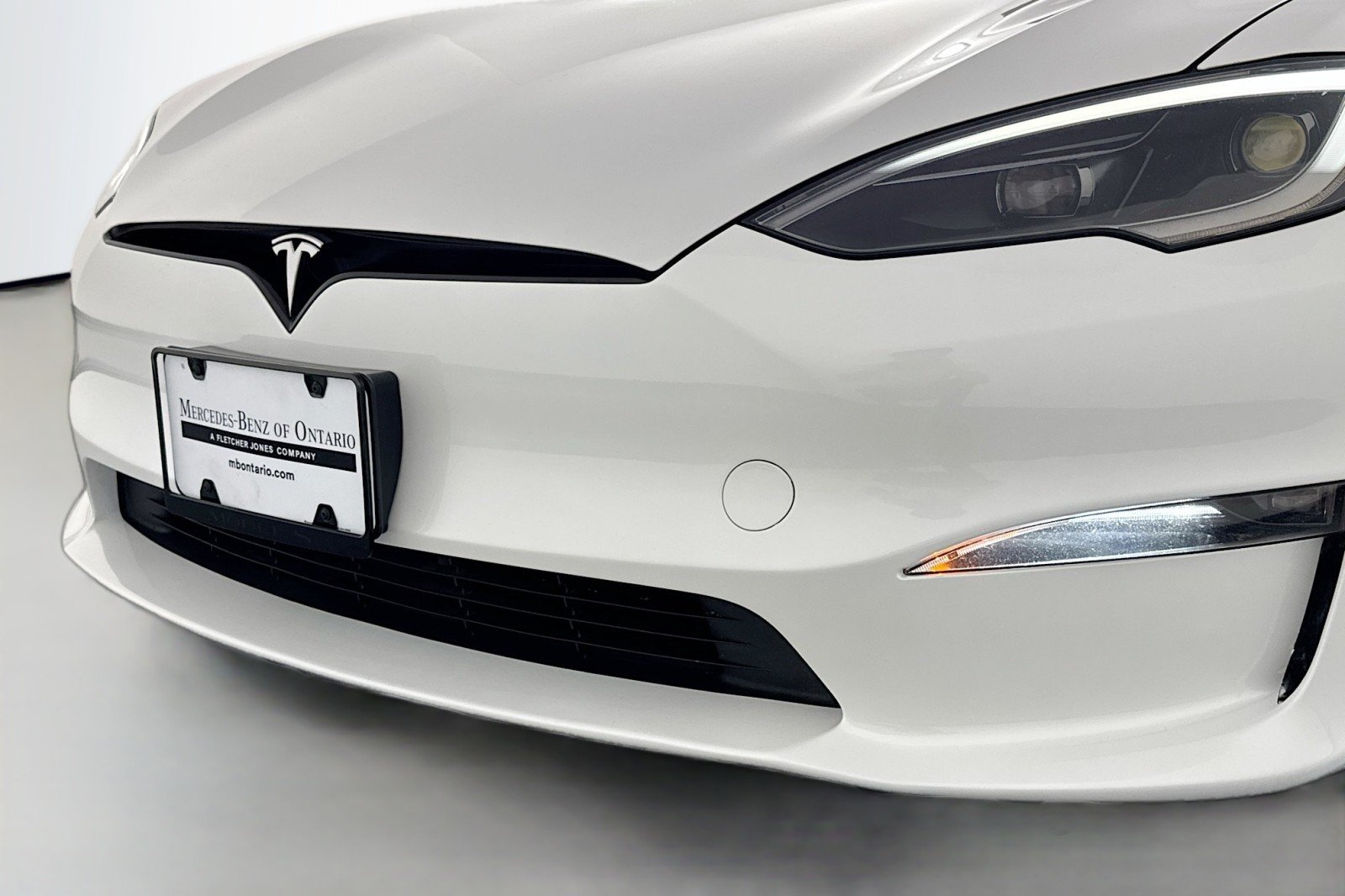 Used 2023 WHITE Tesla Standard Range image 12