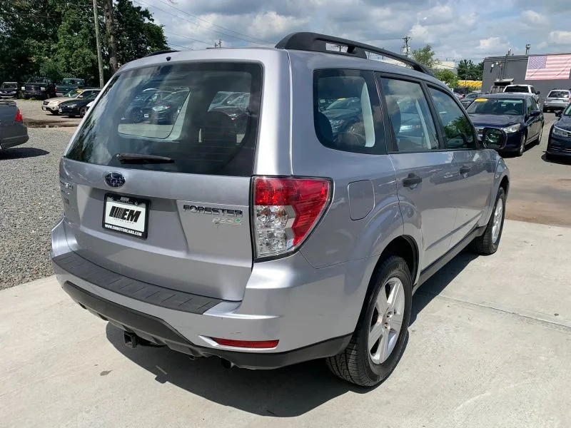Used 2012 Silver Subaru 2.5X Sport Utility 4D image 14
