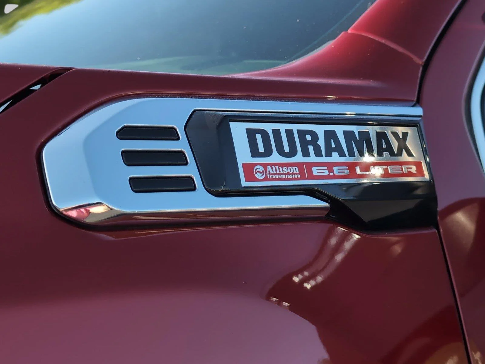 Used 2024 Volcanic Red Tintcoat GMC Denali image 32