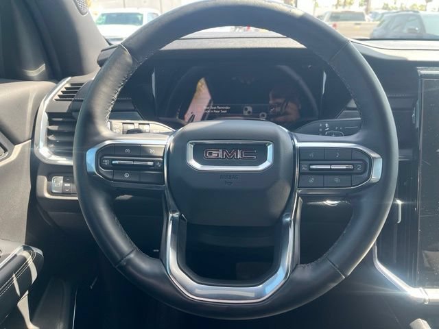 Used 2025 Sterling Metallic GMC Elevation image 17