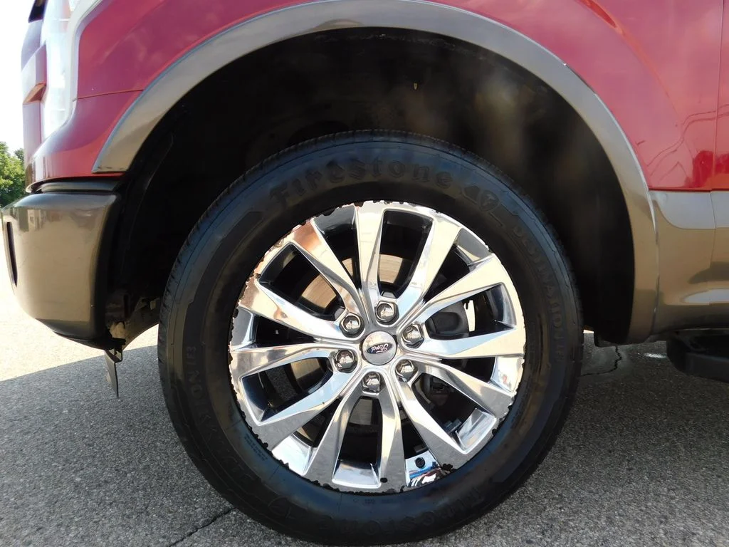 Used 2015 Caribou Metallic Ford Lariat image 13