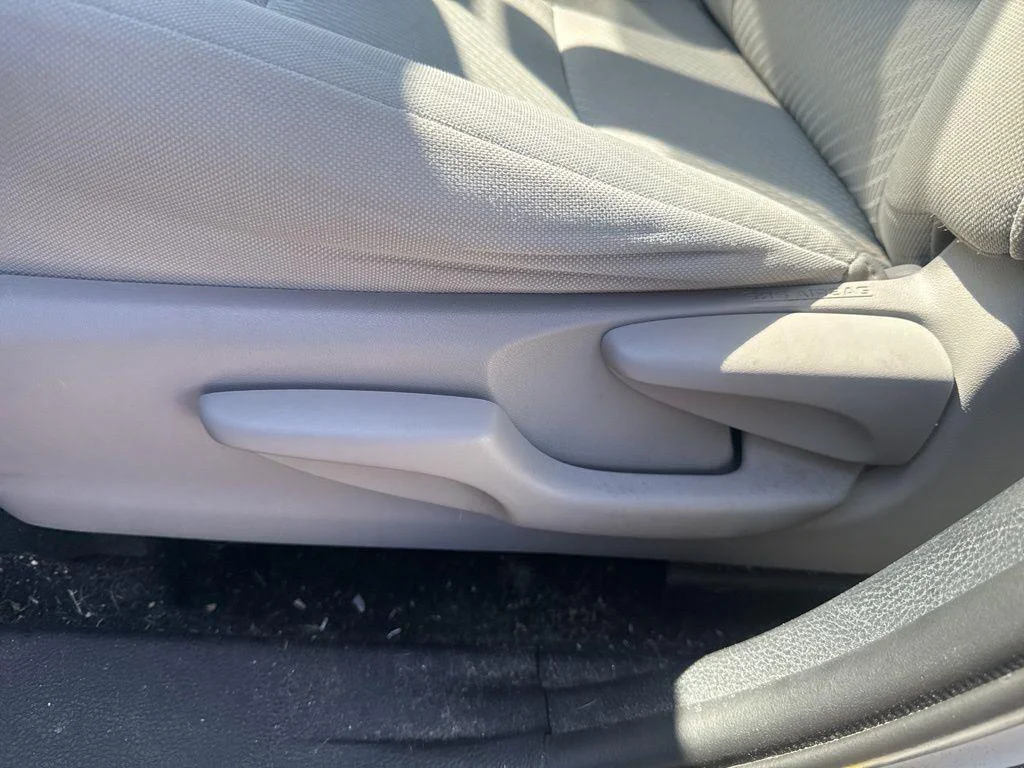 Used 2019 Blizzard Pearl Toyota LE image 9