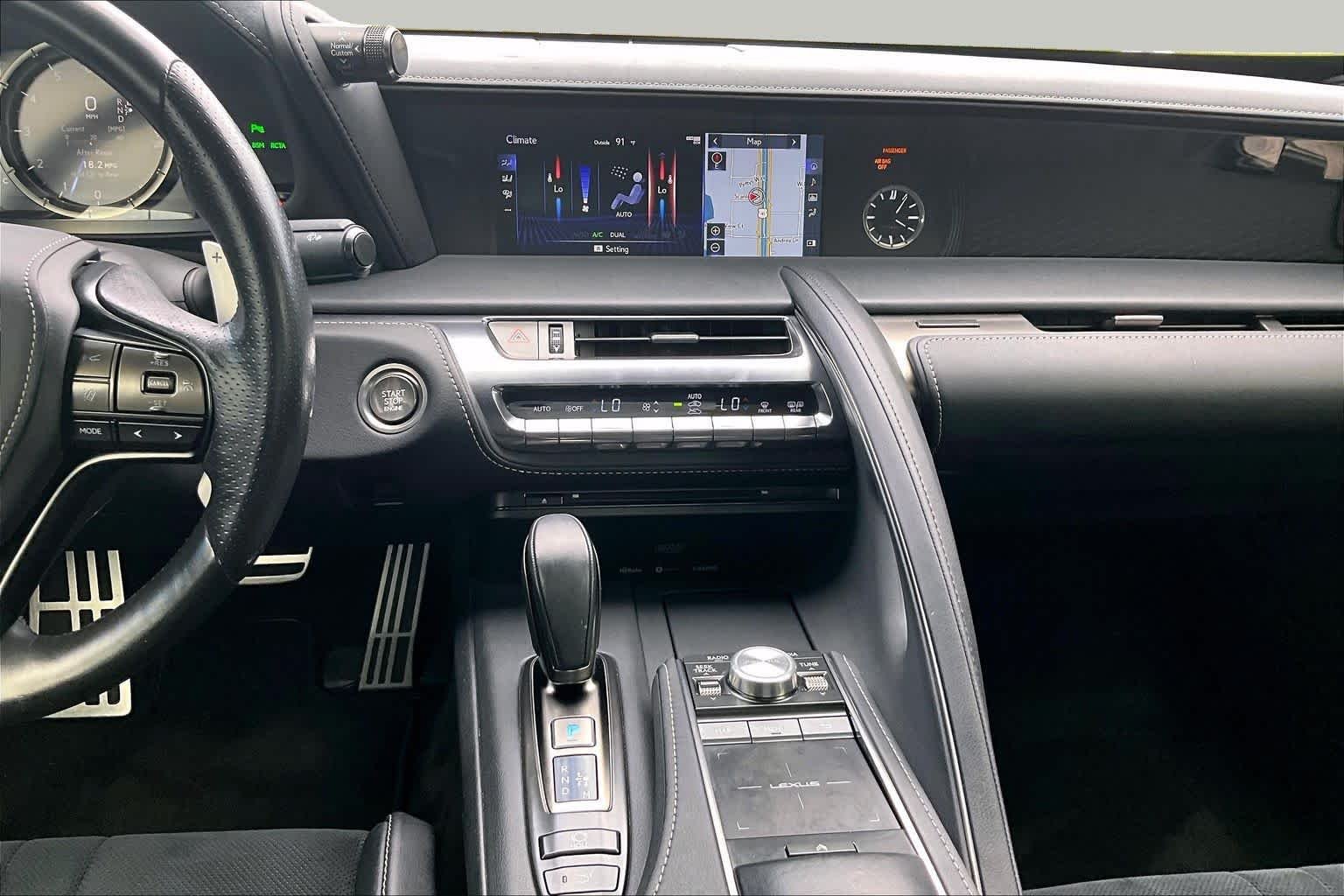 Used 2019 Atomic Silver Lexus  image 7