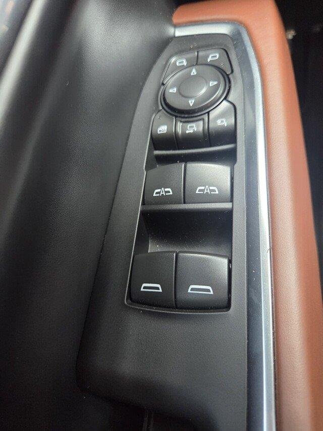 Used 2025 Sterling Metallic GMC Denali Ultimate image 22