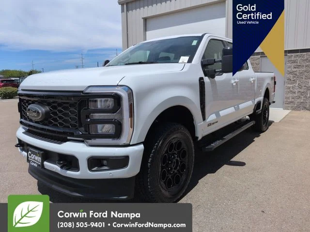 Certified Used 2026 White Ford Lariat image 9
