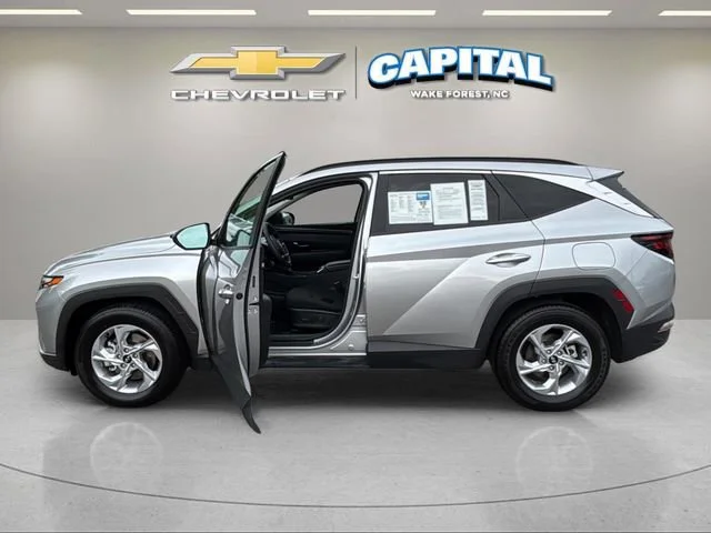 Used 2024 Silver Hyundai SEL image 9