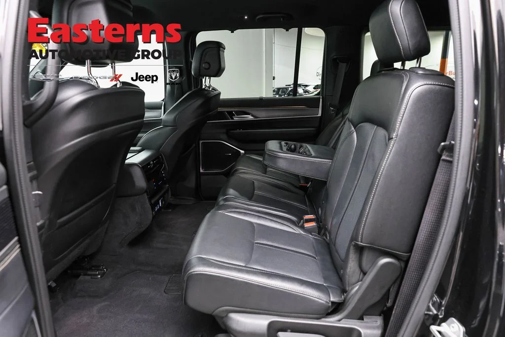 Used 2025 Black Jeep Series III image 22