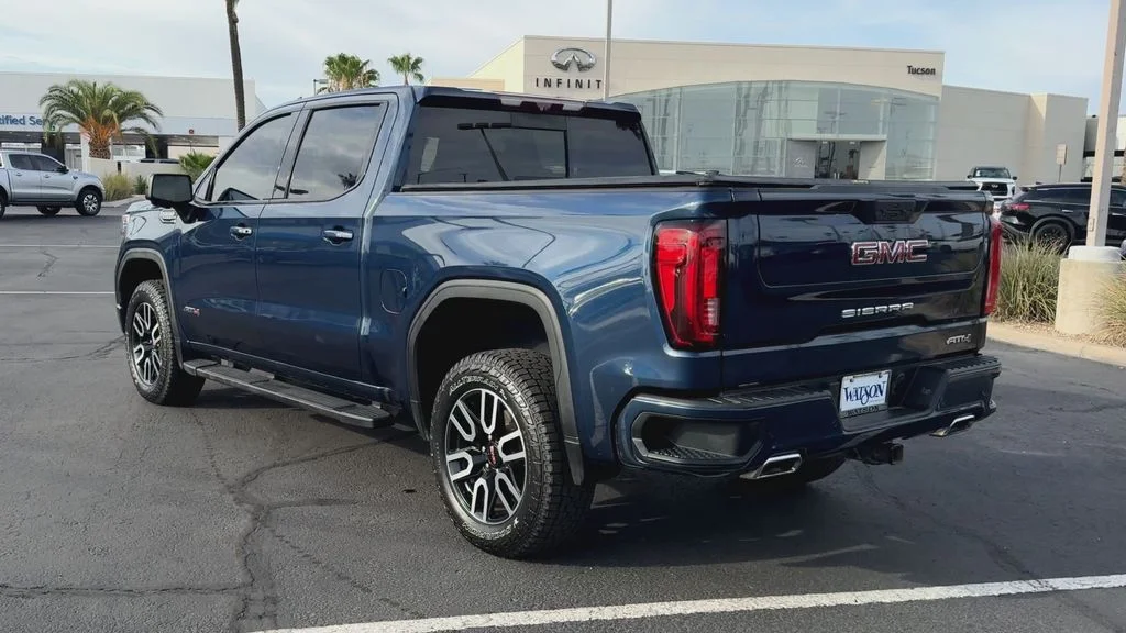 Used 2020 Blue GMC AT4 image 8