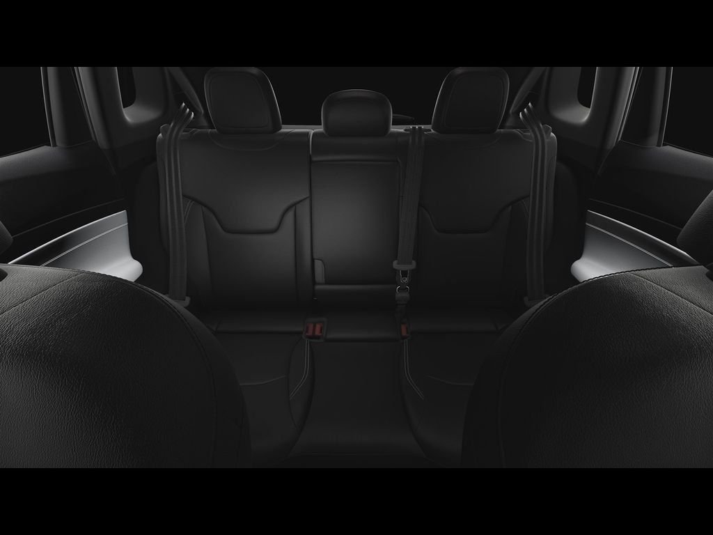 New 2026 Red Hot Pearl-Coat Exterior Paint Jeep Limited image 3