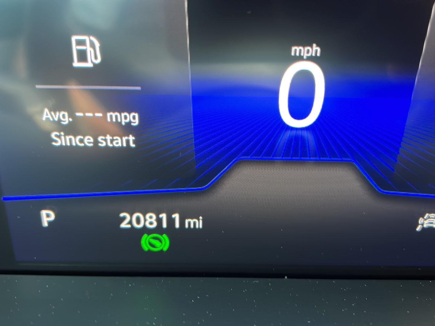 Certified Used 2023  Volkswagen SE image 3