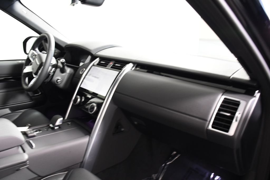 New 2026 Santorini Blk Land Rover S image 19