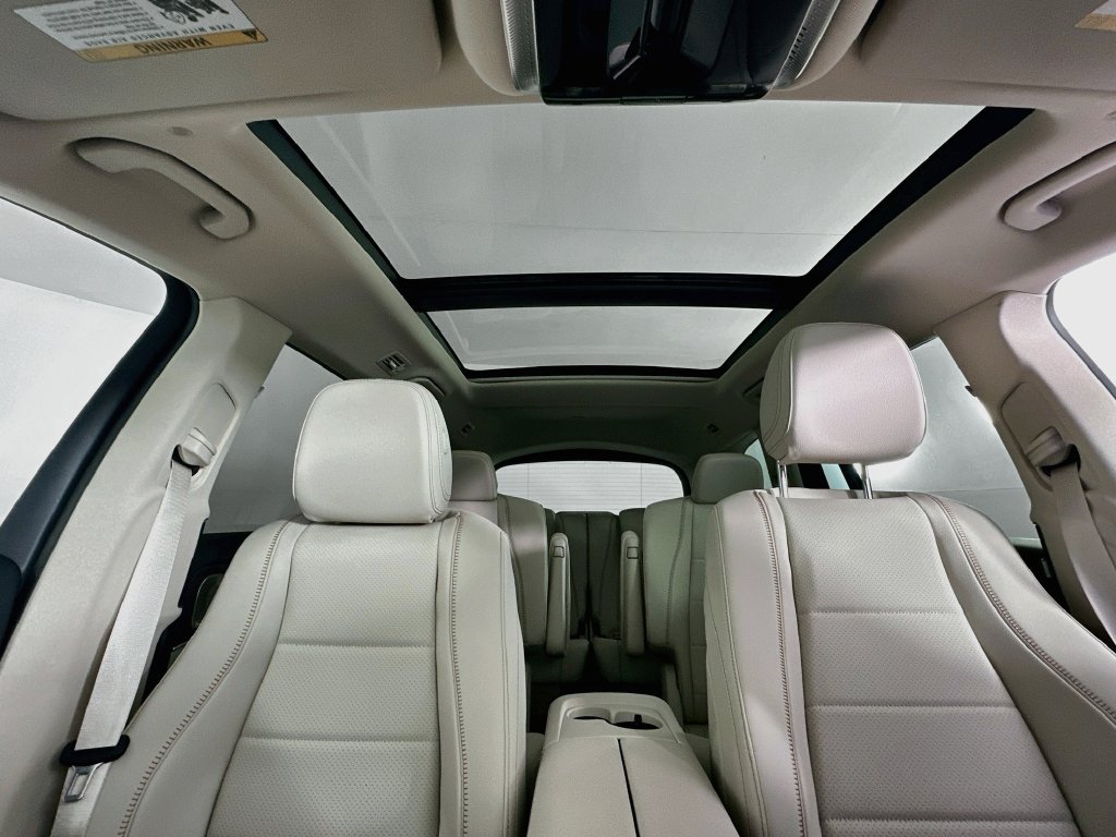 New 2027 Polar White Mercedes-Benz GLS 450 image 22