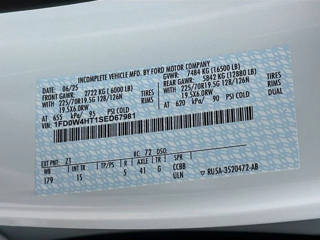 New 2025 Oxford White Ford XL image 29