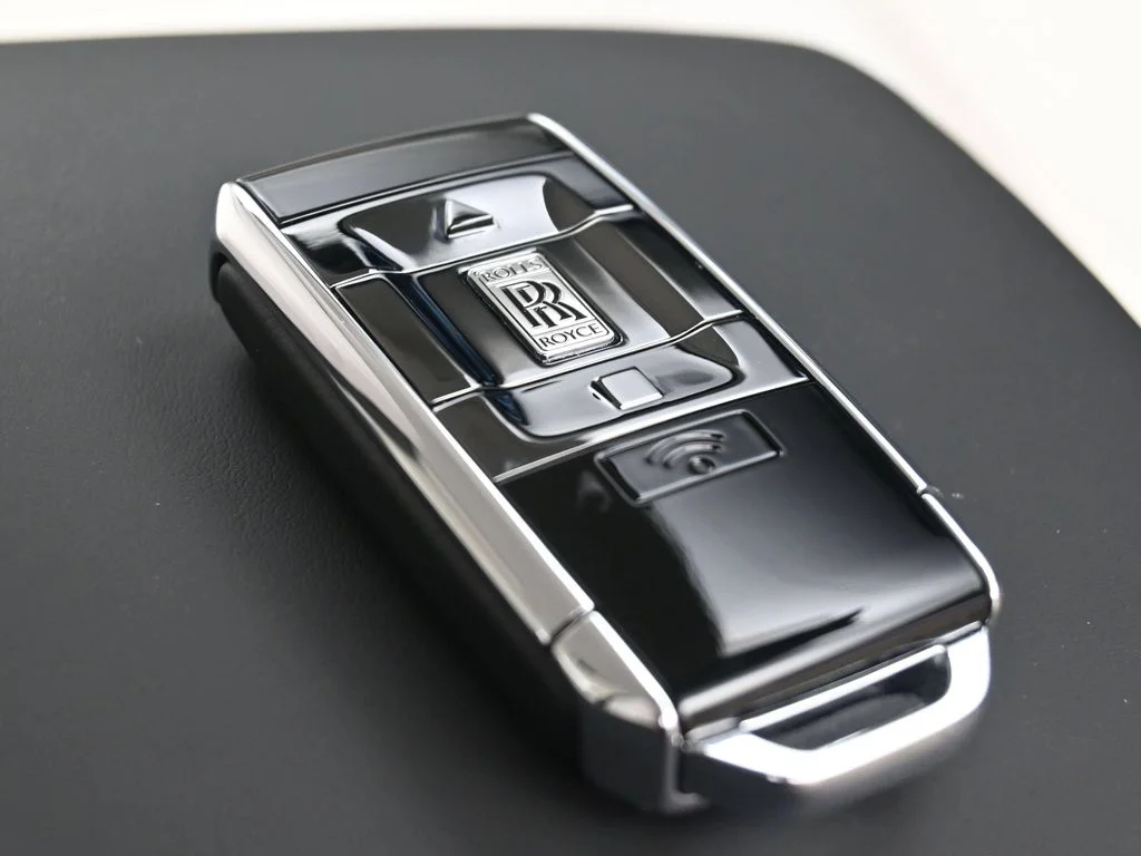 Used 2025 Black Rolls-Royce  image 15
