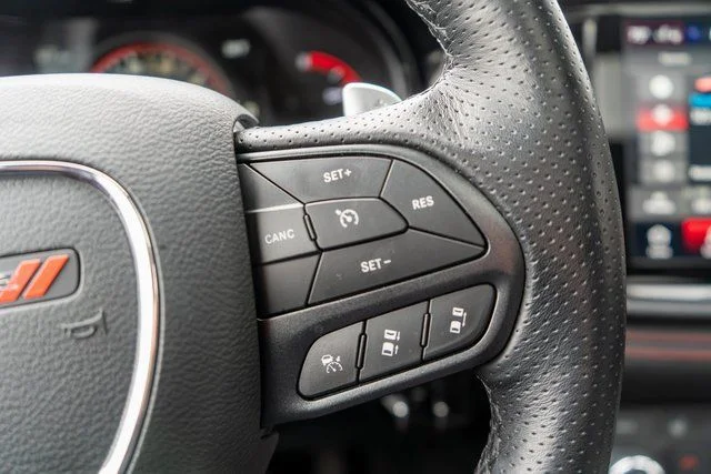 Used 2025 DB Black Clearcoat Dodge R/T Plus image 28