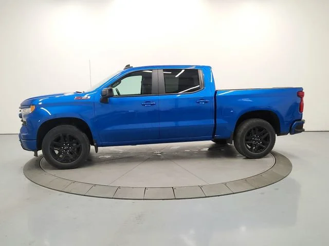 Used 2024 Glacier Blue Metallic Chevrolet RST image 4