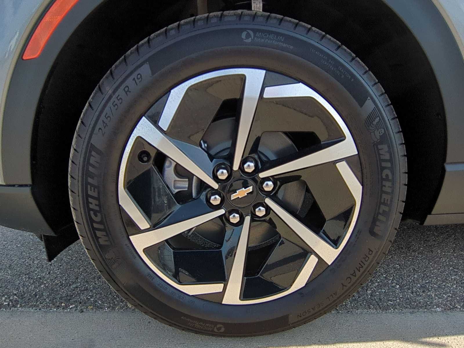 2026 Chevrolet Equinox EV 2LT - Photo 29