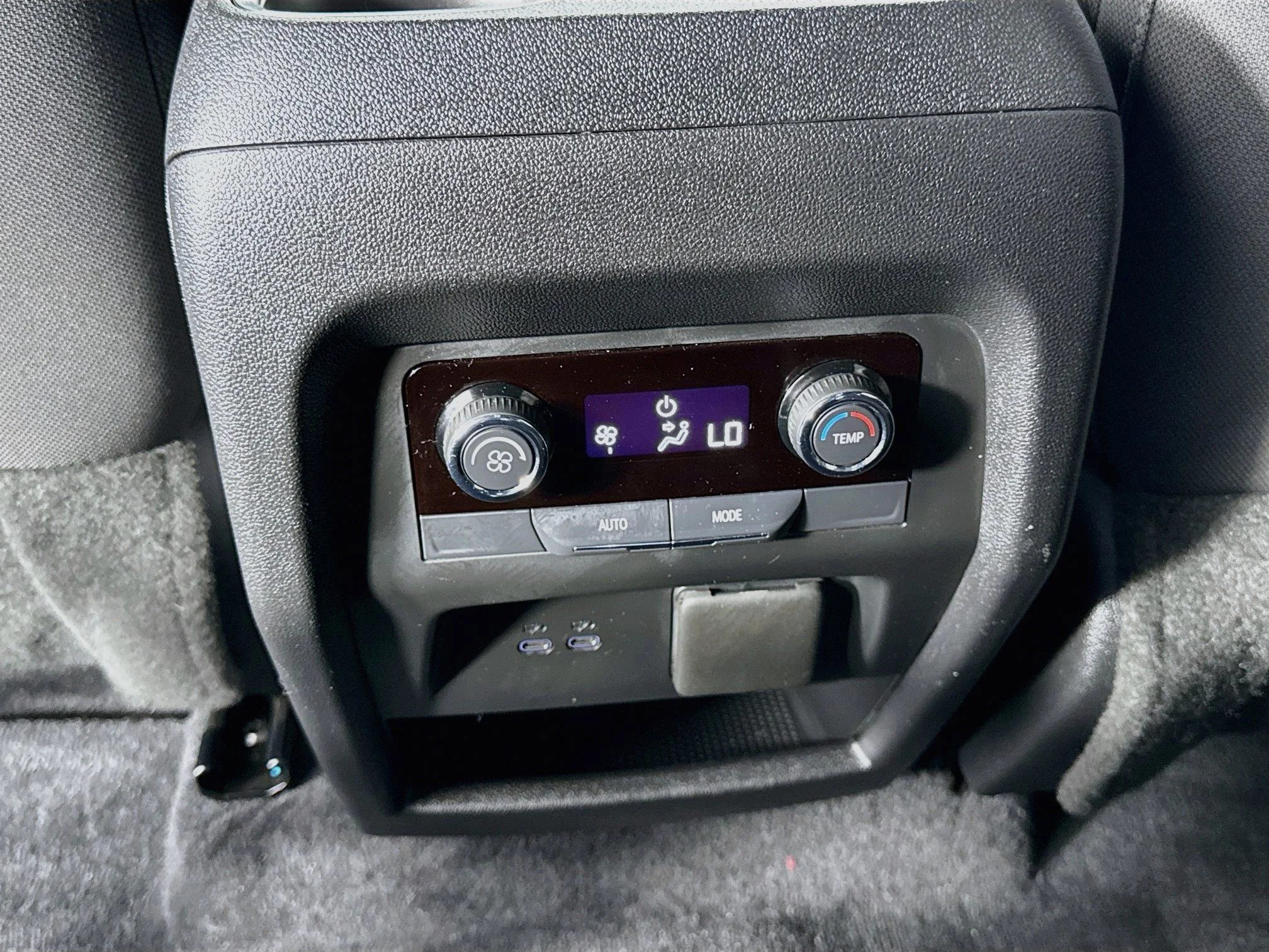 Used 2025 Sterling Gray Metallic Chevrolet LT image 26