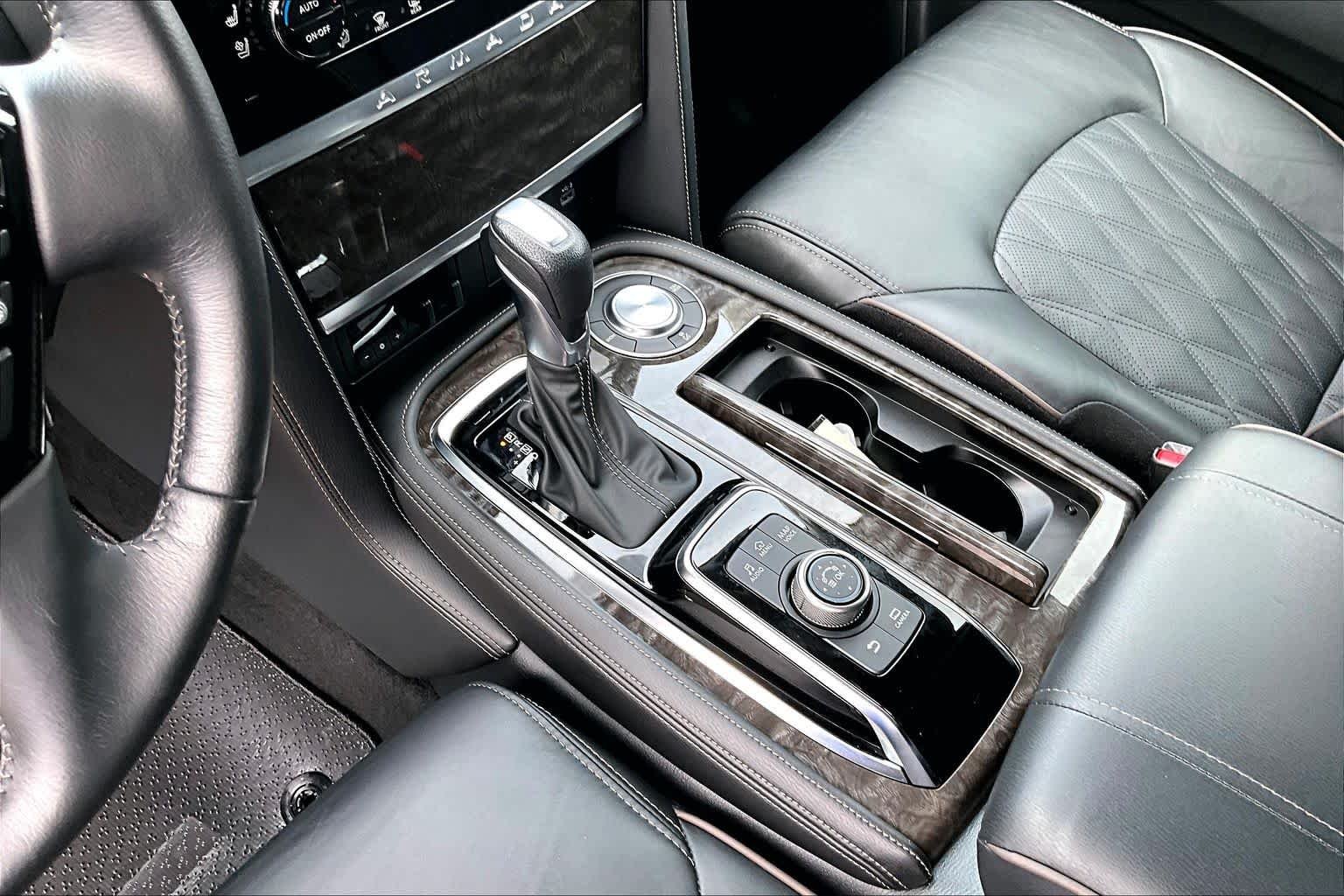 Used 2023 Super Black Nissan Platinum image 19