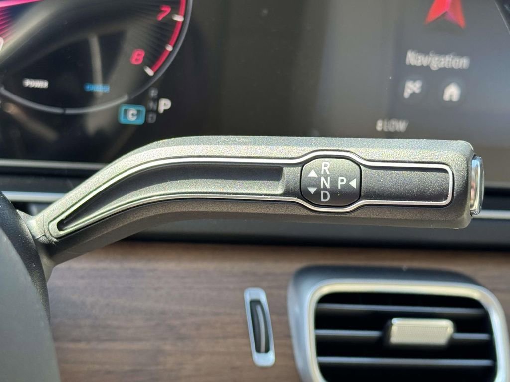 New 2026 Obsidian Black Metallic Mercedes-Benz GLE 450 image 24