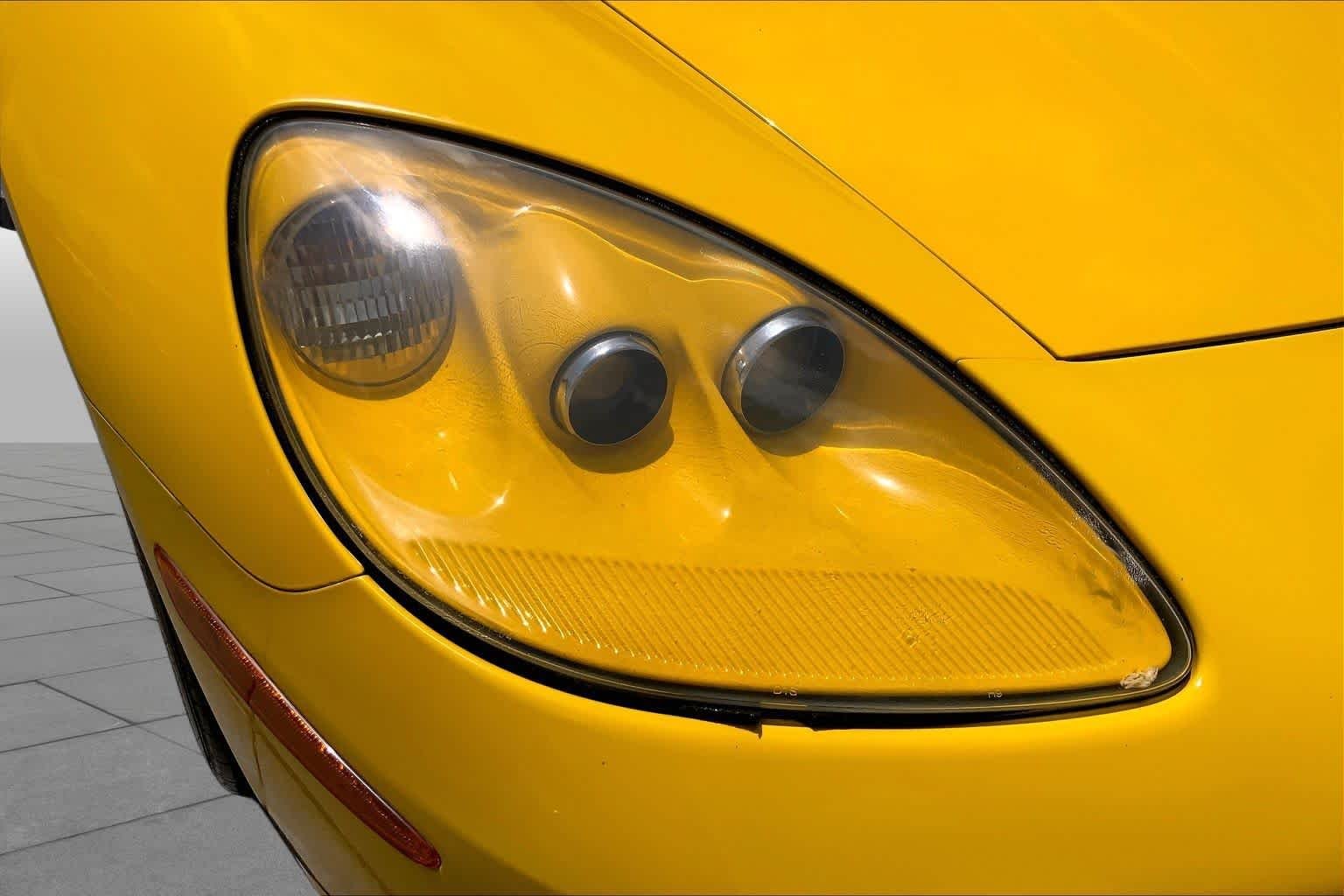 Used 2006 VELOCITY YELLOW TINT COAT Chevrolet  image 21