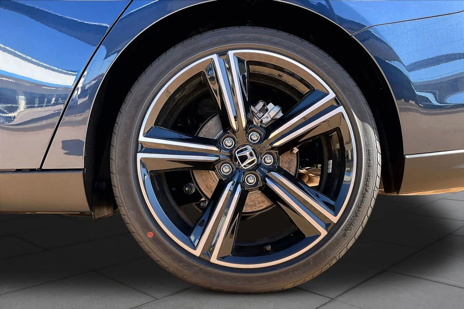 New 2026 Canyon River Blue Metallic Honda SE image 11