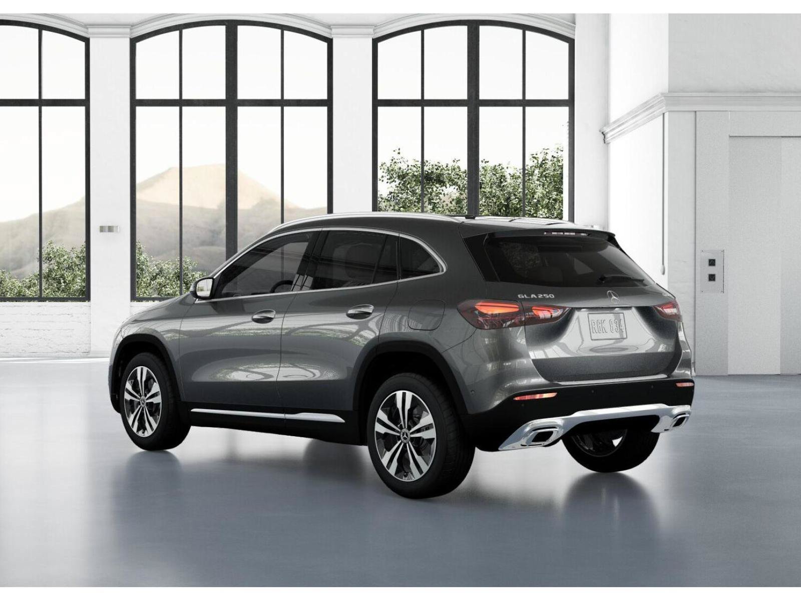 New 2026 Mountain Grey Metallic Mercedes-Benz GLA 250 image 41
