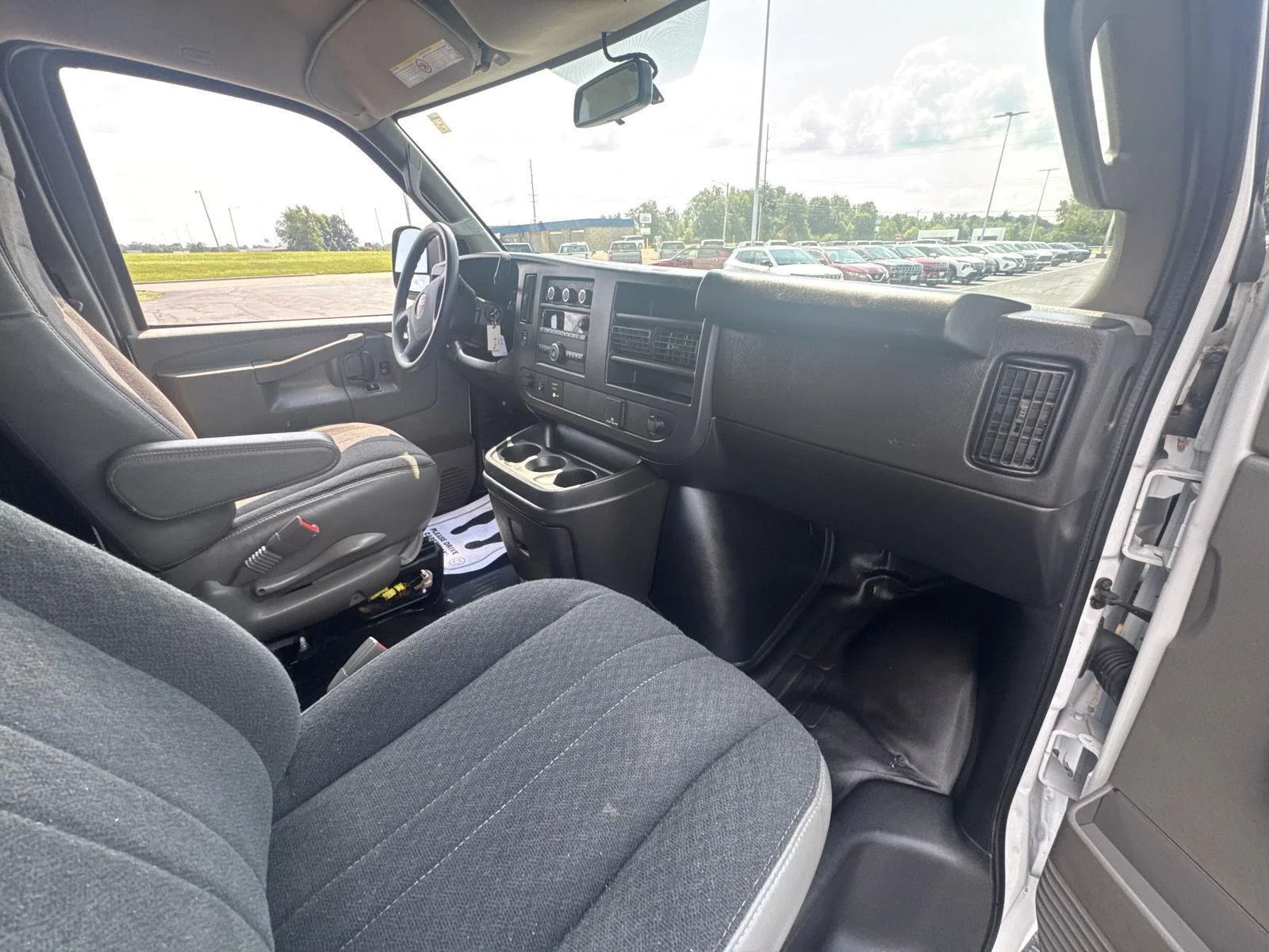 Used 2024 Summit White GMC Work Van image 14