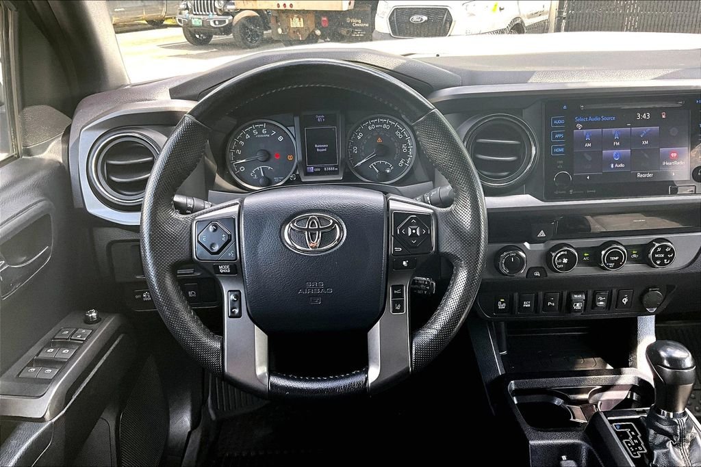 Used 2018 White Toyota TRD Off-Road image 5