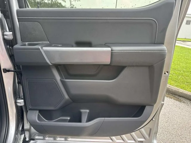 New 2026 Iconic Silver Metallic Ford XLT image 22