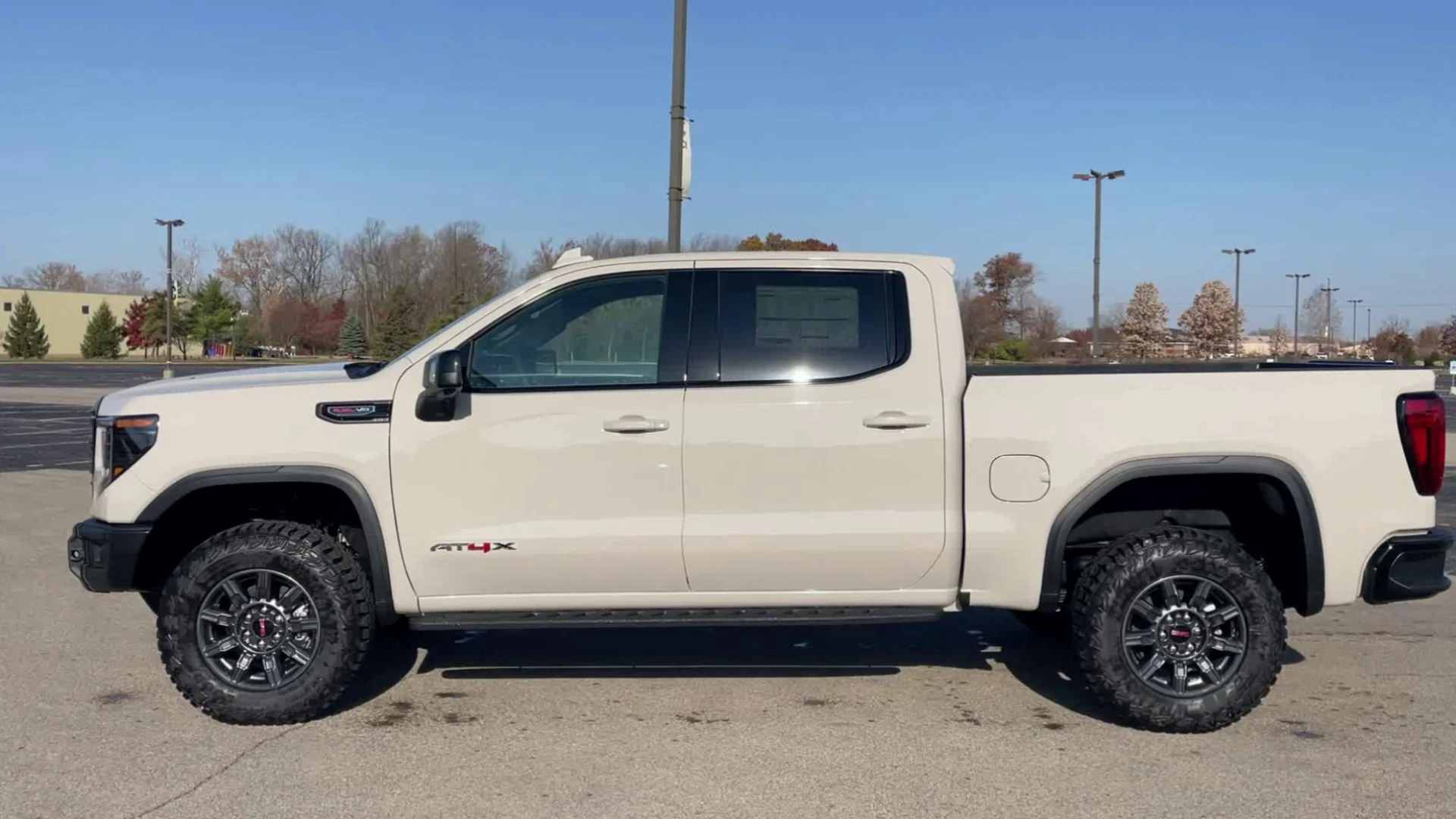 2026 GMC Sierra 1500 AT4X - Photo 53
