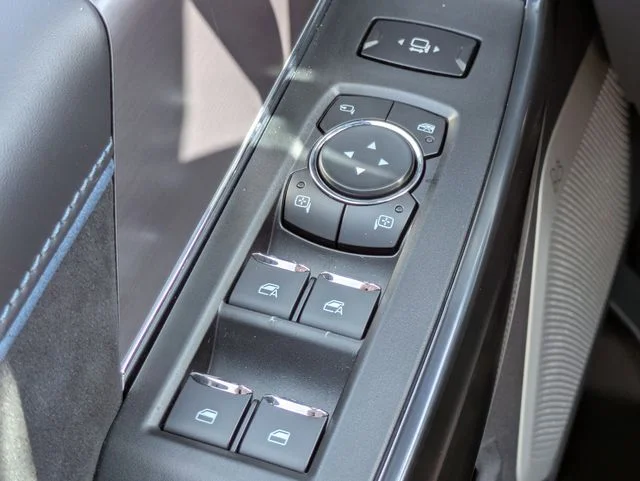 New 2026 Glacier Gray Metallic Tri-Coat Ford F-250® Platinum® image 23