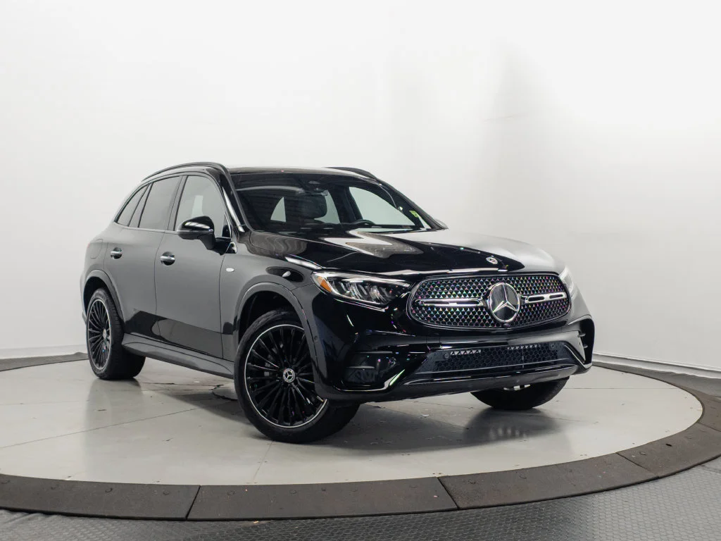 2025 Mercedes-Benz GLC