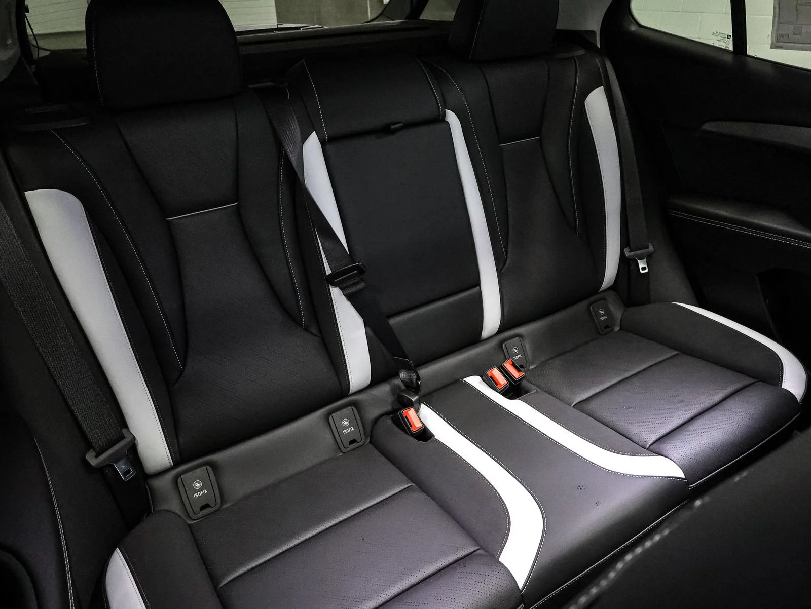 2026 Buick Envision Sport Touring - Photo 24