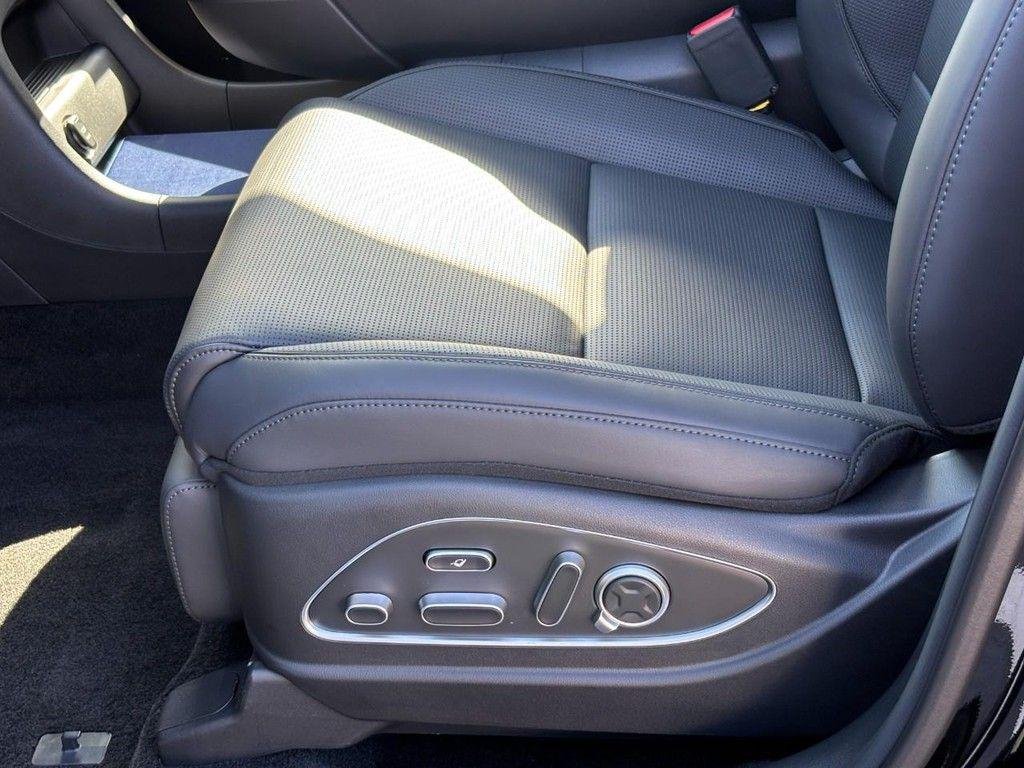 New 2026 Black Hyundai Calligraphy AWD image 20