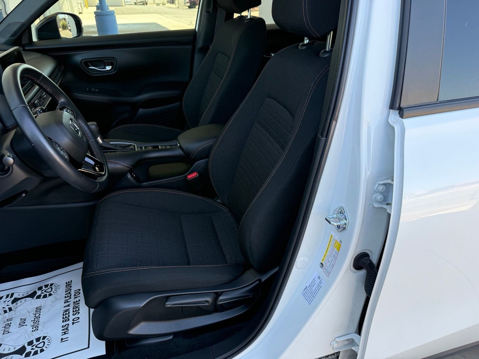 2025 Honda HR-V Sport - Photo 33