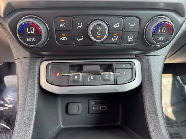 Used 2023 Black GMC SLT image 28