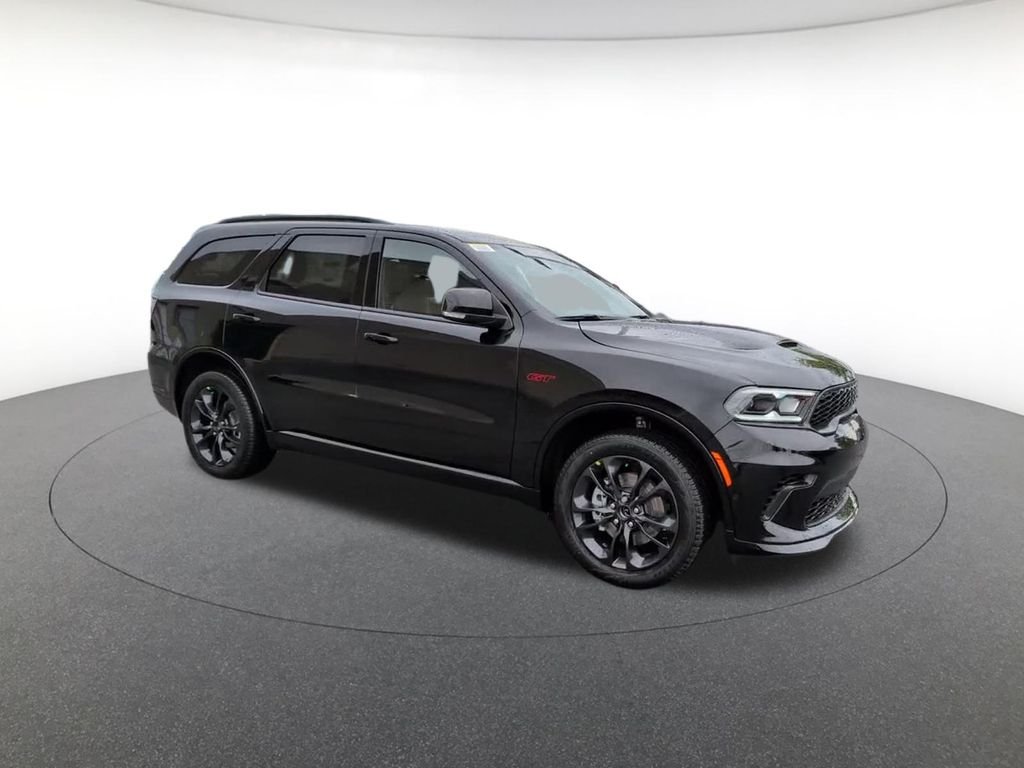 New 2026 Diamond Black Clear-Coat Exterior Paint Dodge GT image 5