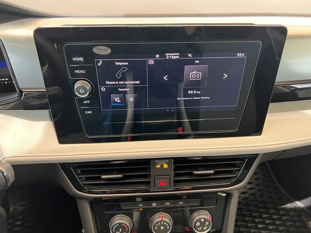 New 2025 Black Volkswagen 1.5T S image 20